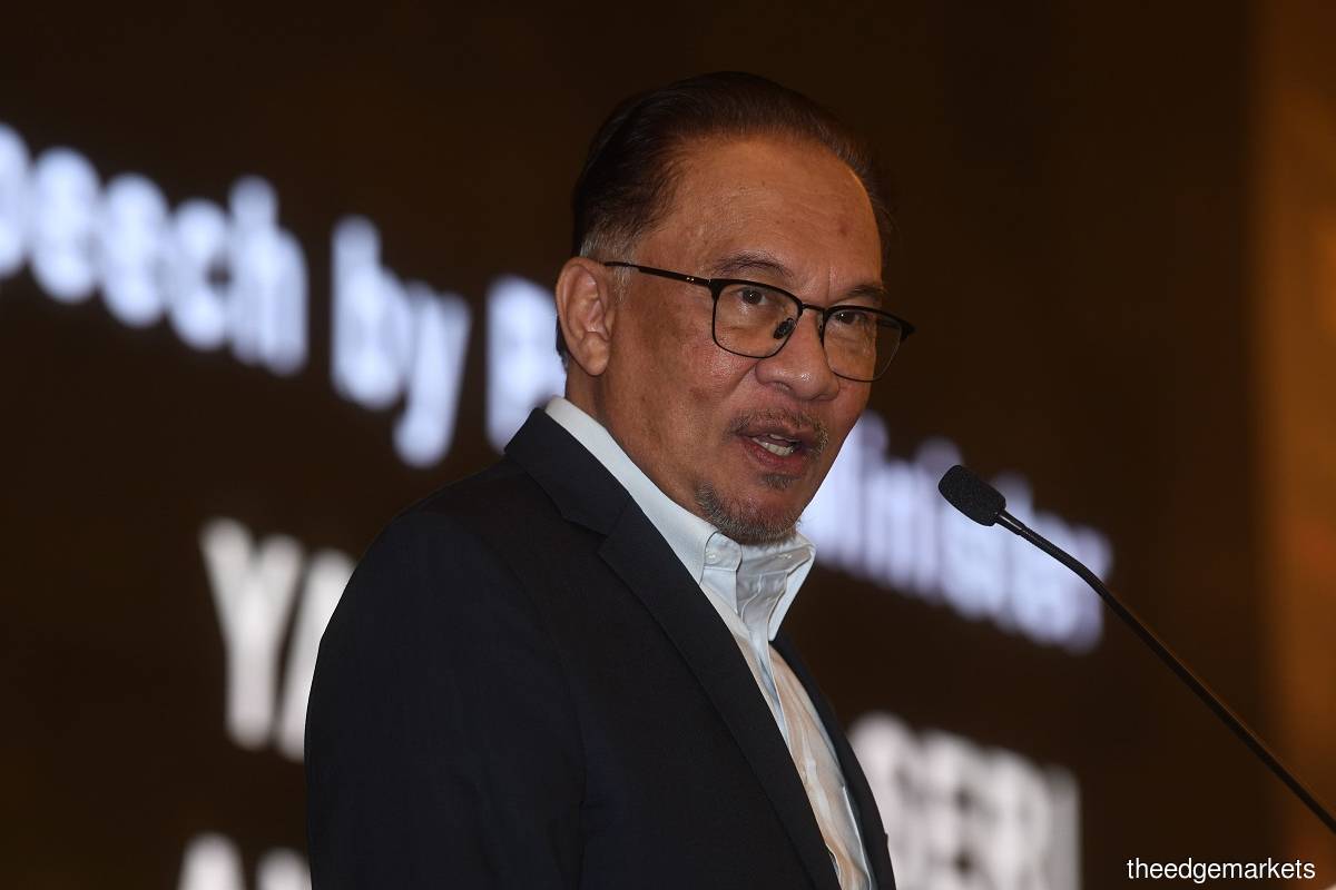 Prime Minister Datuk Seri Anwar Ibrahim: I told them to come to a decision and that the companies should not be named — just company A, B, C. (Photo by Patrick Goh/The Edge)